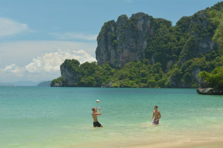 Krabi Island Hopping: Ao Nang, Railay and the Phi Phi Routes