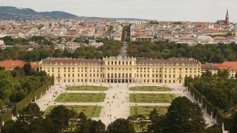 Schonbrunn Palace Tickets, Rooms & Gardens Visitor Guide